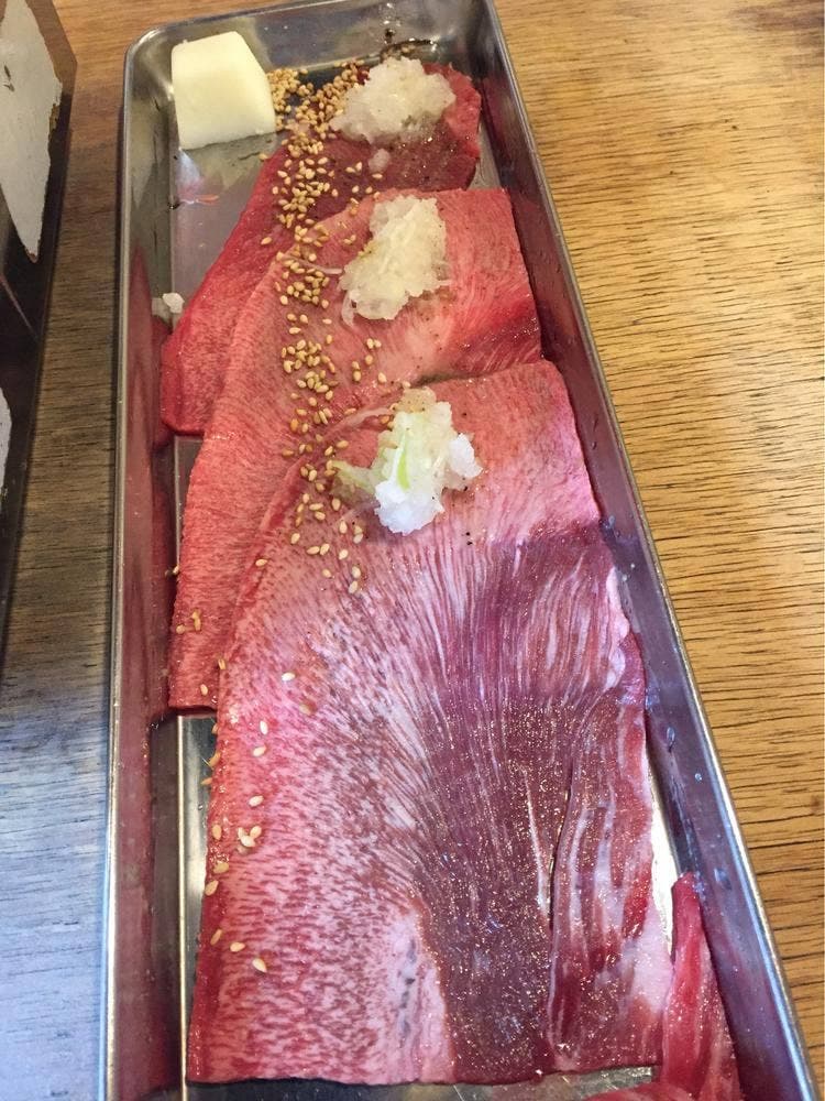 ホルモン人 本店