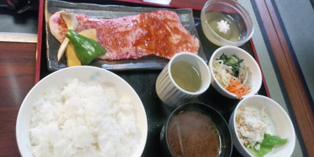 焼肉ホルモン うえむら - サブ画像2