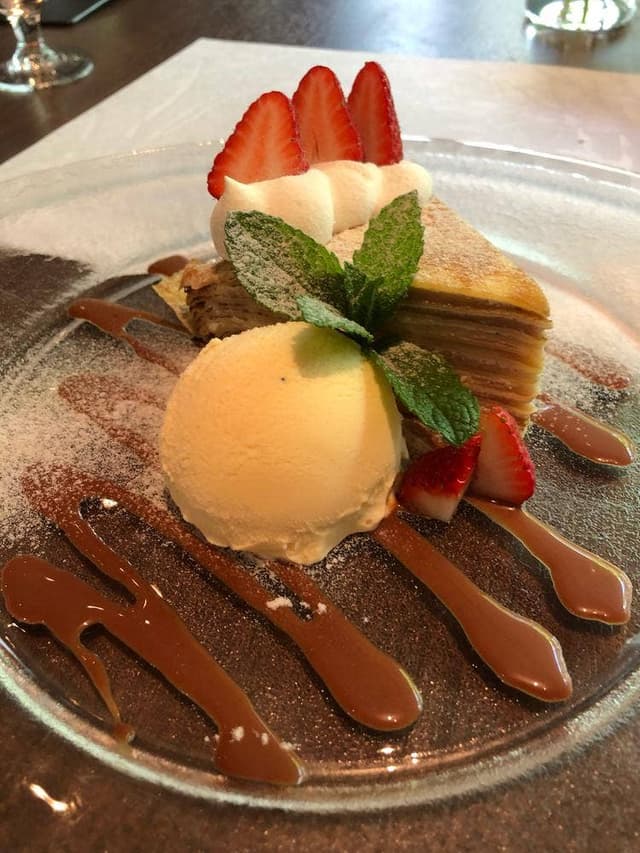 QRAUD Natural Taste Restaurant - サブ画像3