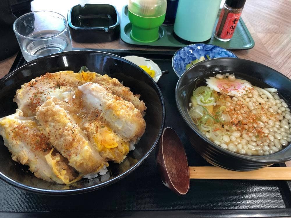 玉山食堂