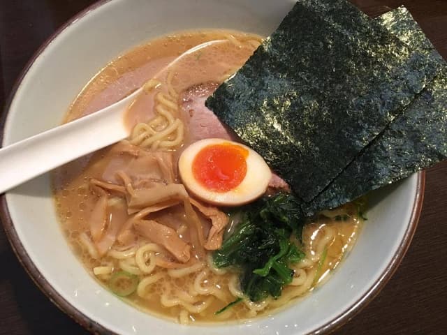 究極ラーメン 横濱家 新羽店 - サブ画像2