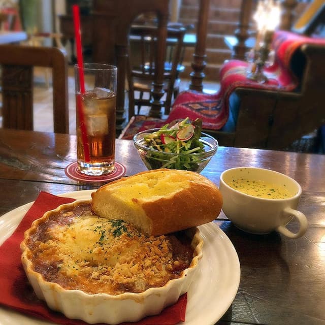 THE GLOBE ANTIQUES & CAFE - サブ画像1