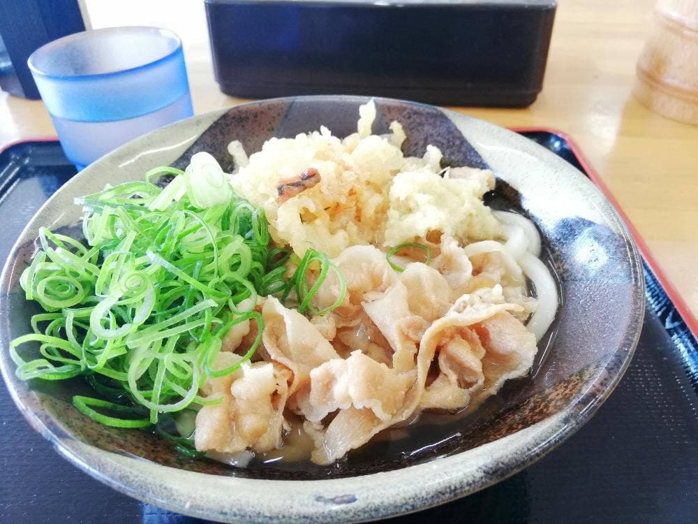 こだわり麺や 観音寺店