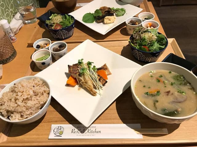 Re Cell Kitchen 〜断食ごはん と 飲む野菜〜 - サブ画像1