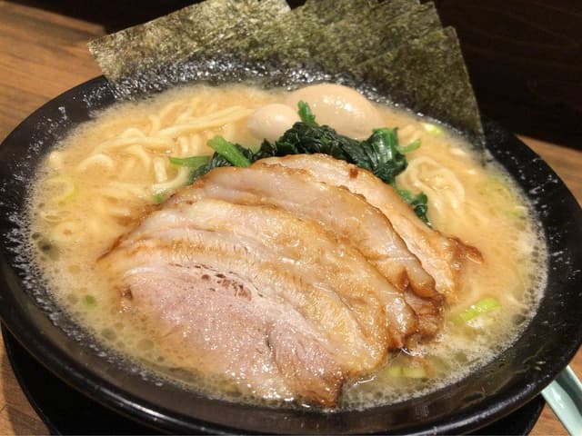 横浜家系濃厚とんこつラーメン 本気家 - サブ画像2