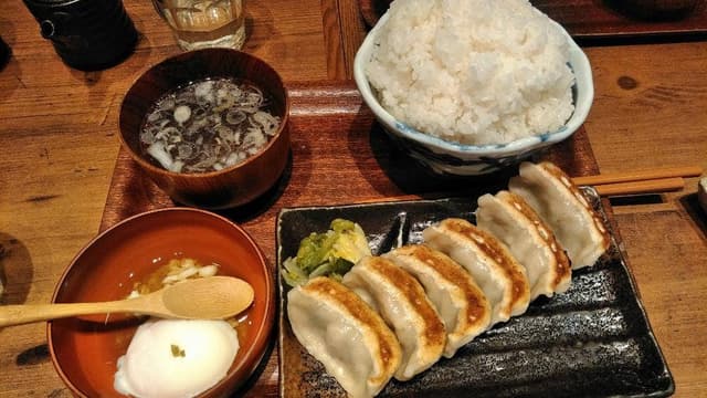 肉汁餃子のダンダダン 調布1号店 - サブ画像1