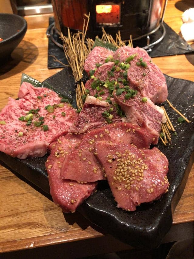 炭火焼ホルモン ぐう 新宿三丁目 - サブ画像3