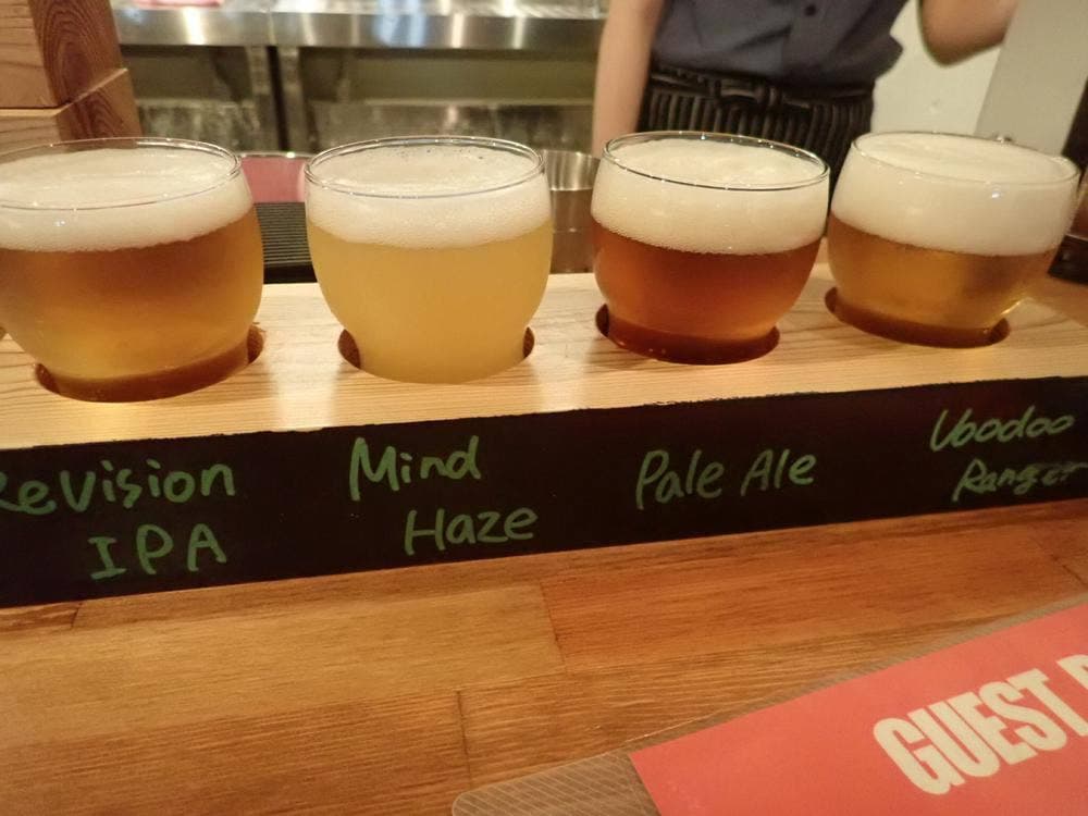CRAFT BEER DINER HOPHEADS