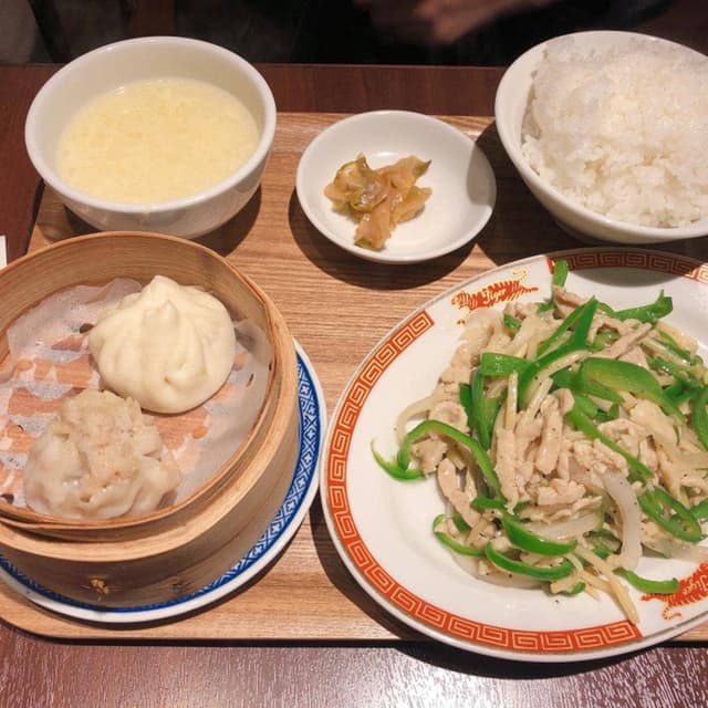 紅虎餃子房 新潟店 - サブ画像1