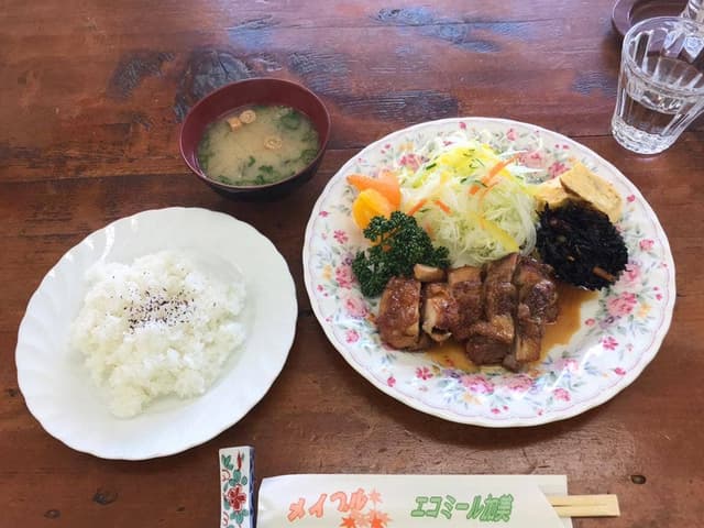 レストラン メイプル - サブ画像3