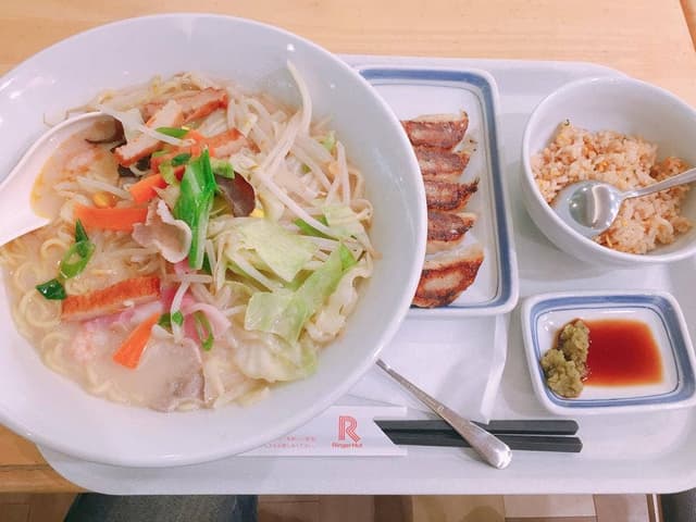 リンガーハット MEGAドン・キホーテ広畑店 - サブ画像1
