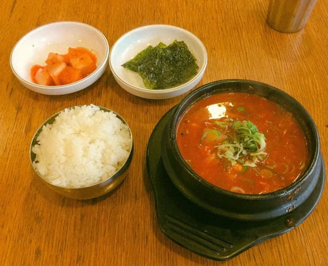 ぶた家 - サブ画像1