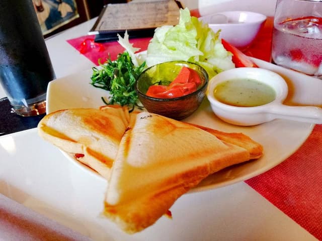 Cafe&bar douze - サブ画像1