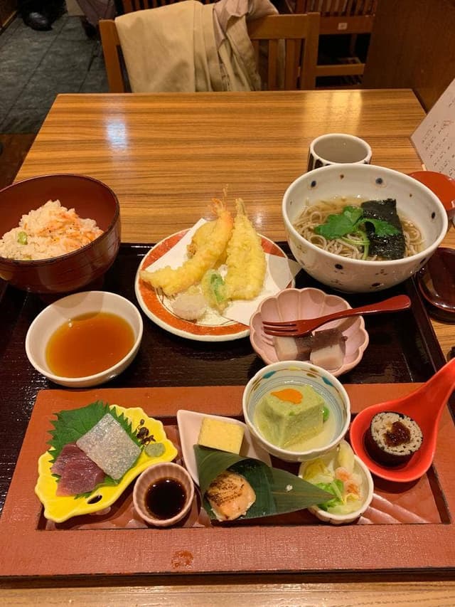 蕎麦しゃぶ総本家 浪花そば なんばダイニングメゾン店 - サブ画像1
