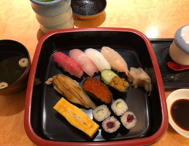 寿司 ふく料理 海人からと市場 - サブ画像1