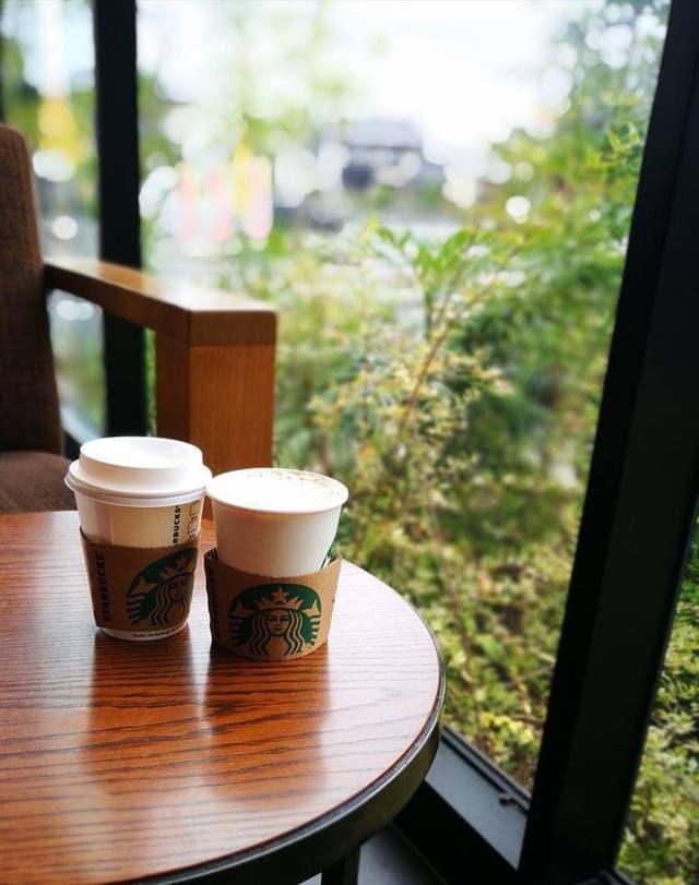 スターバックス コーヒー 佐賀南バイパス店 - サブ画像1