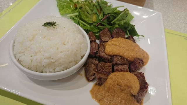 ステーキハウス蜂 博多阪急店 - サブ画像3