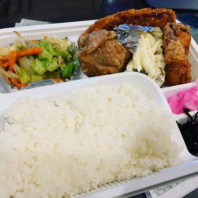 あったか～いお弁当 たっくたっく 五反田店 - サブ画像1