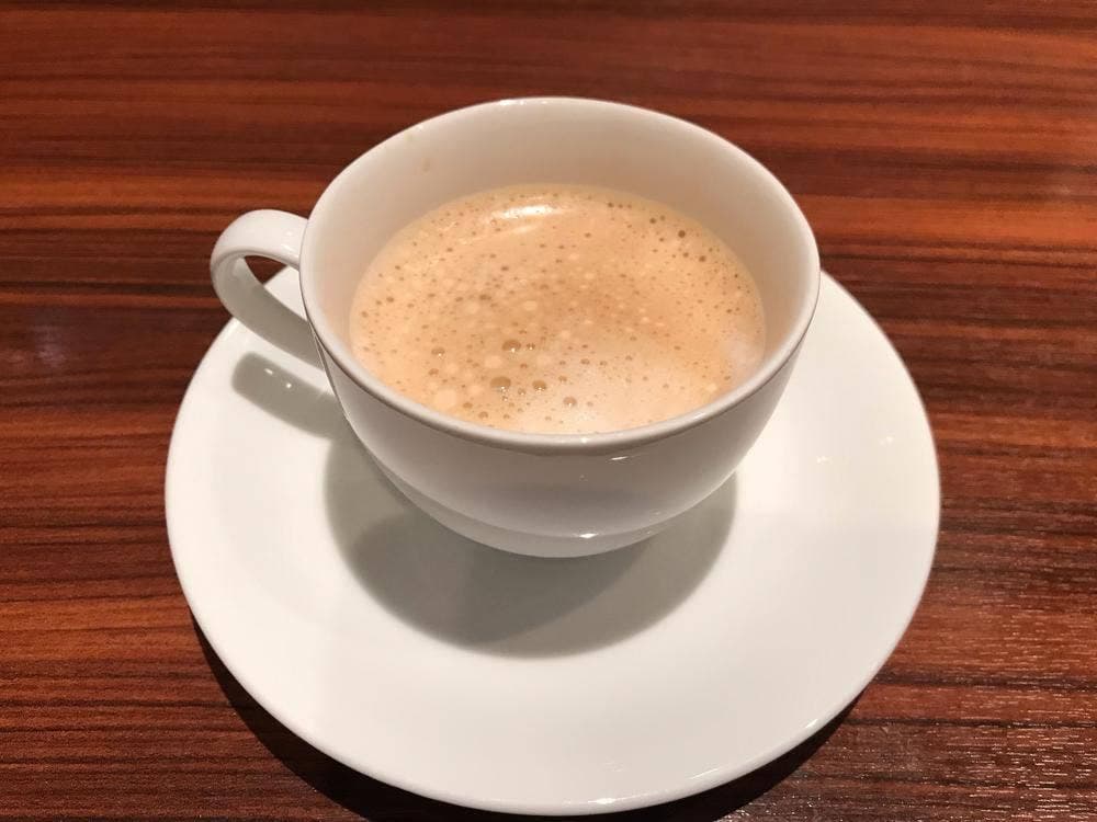 スーパーラウンジ