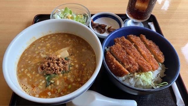 ファミリー中華飯店 京王 - サブ画像2