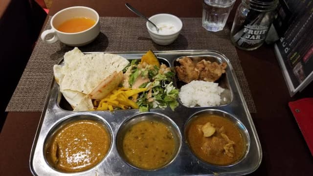 多国籍肉酒場 赤坂 LA DHAKA - サブ画像3