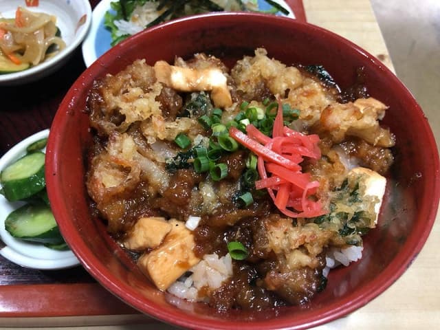 純手打うどんそば 丸木屋 - サブ画像1
