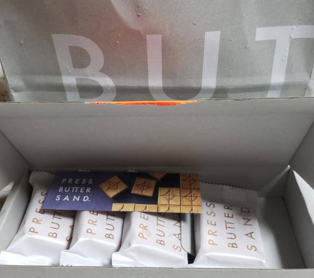 PRESS BUTTER SAND 大阪髙島屋店 - サブ画像2