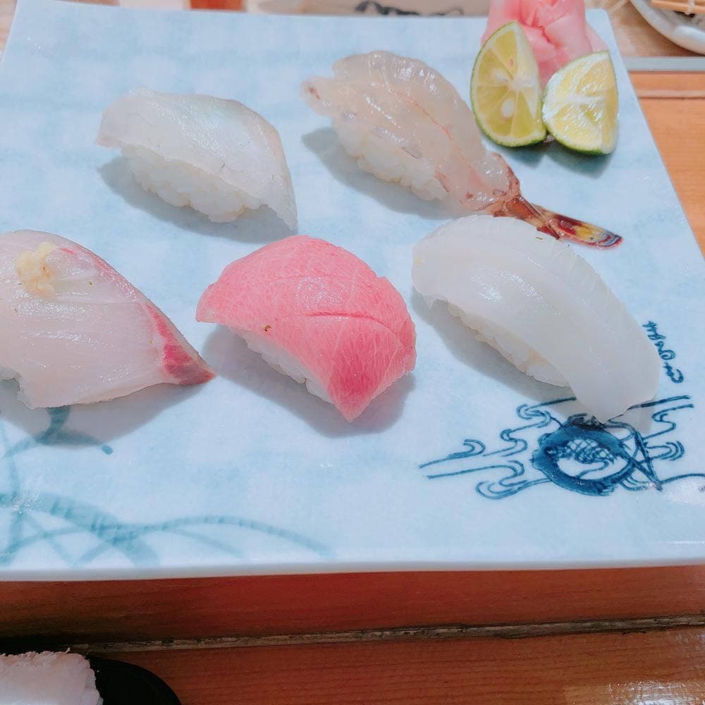 寿司 料理 まるも