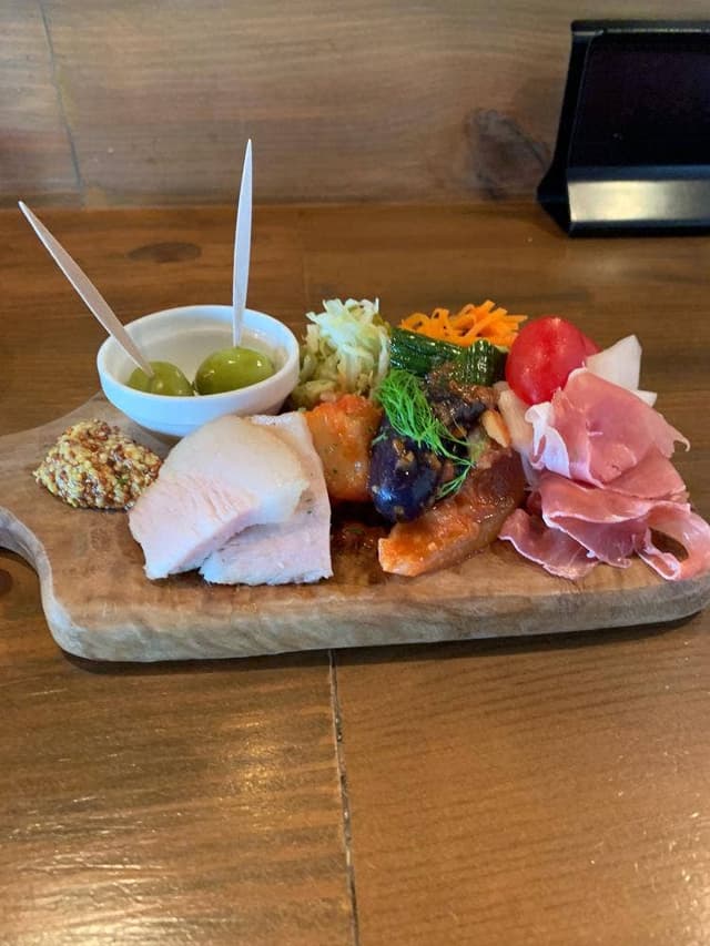 洋食とワイン ブッフルージュ - サブ画像1