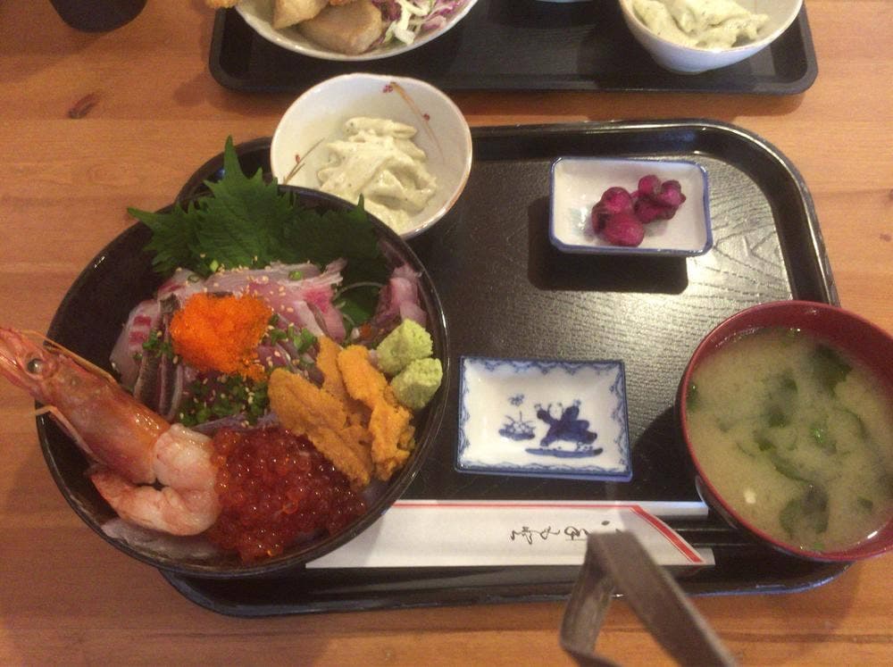 お食事処ひといき