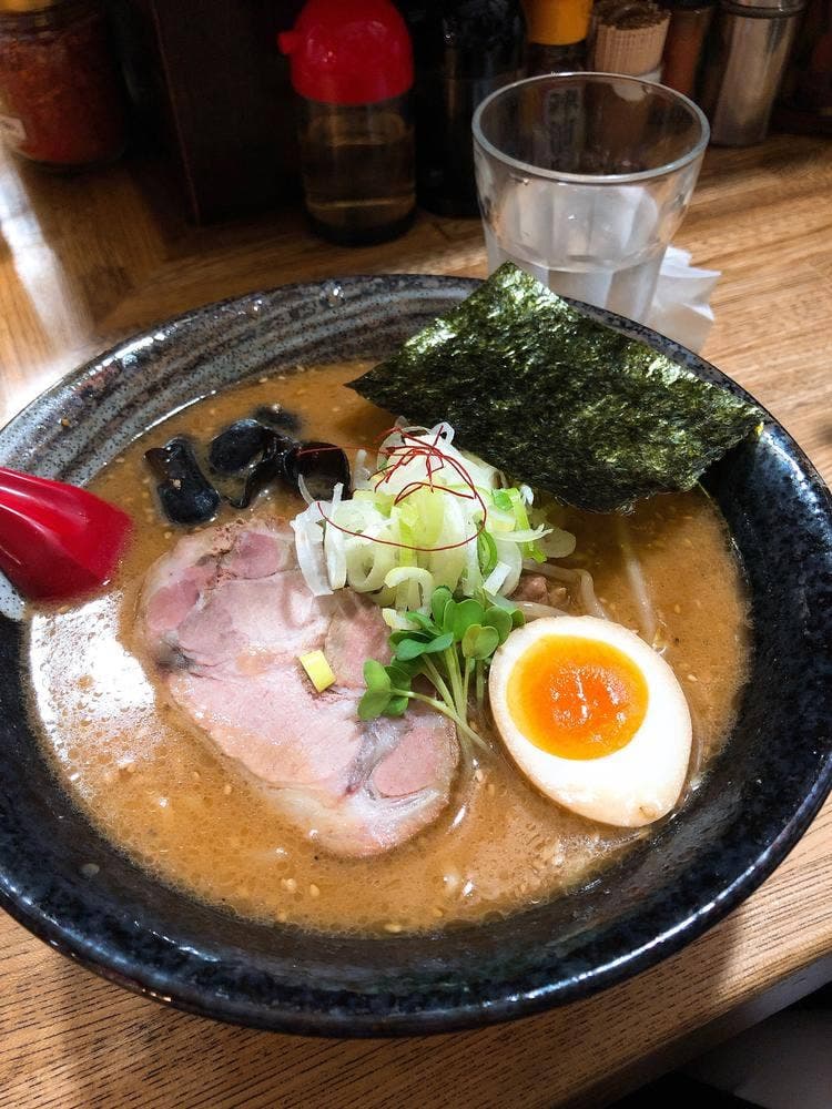 四代目 とらや食堂