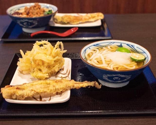 丸亀製麺 飾西店 - サブ画像3
