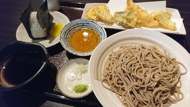 蕎麦と小丼 あお玉 - サブ画像1