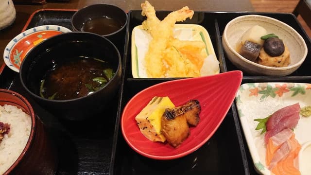 旬花 デュオこうべ店 - サブ画像1