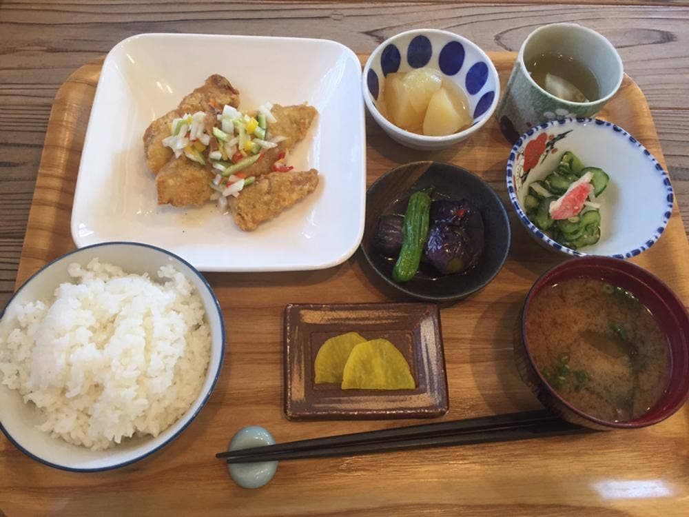 みなと食堂sato