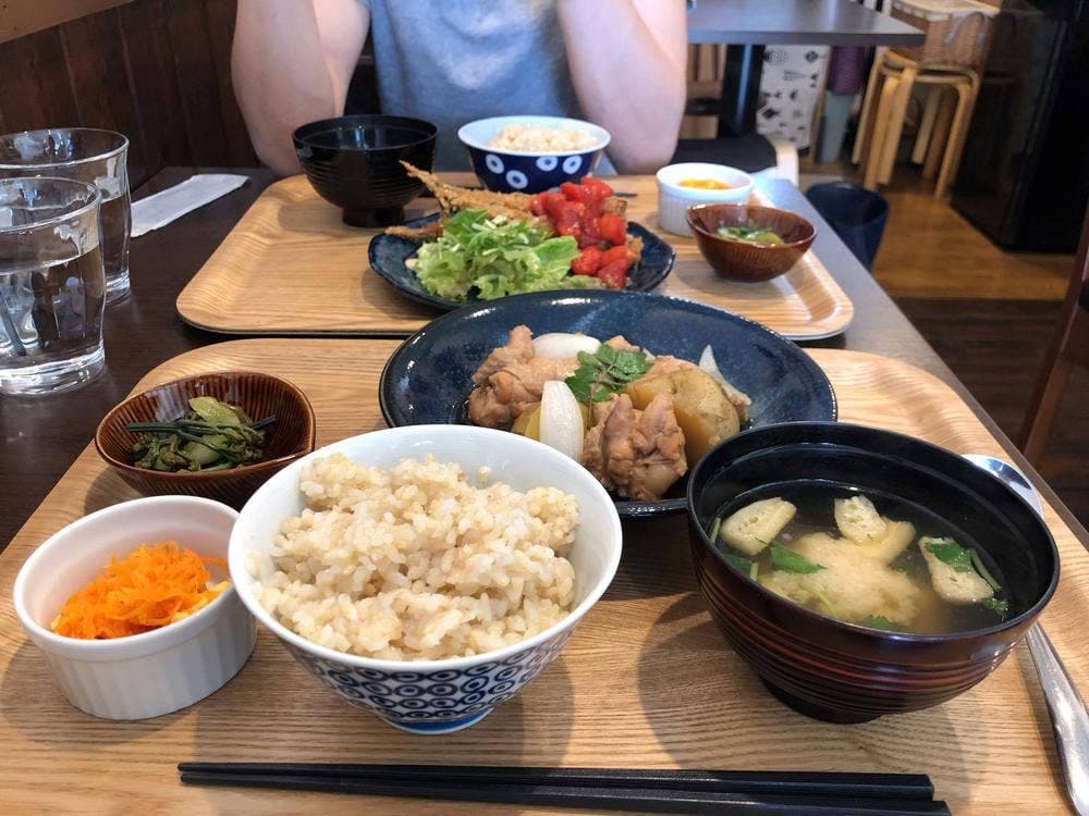 食堂 KOYOMI