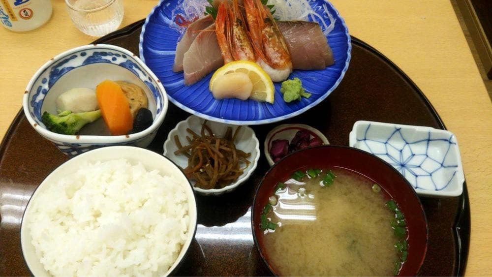 市民食堂 味よし屋
