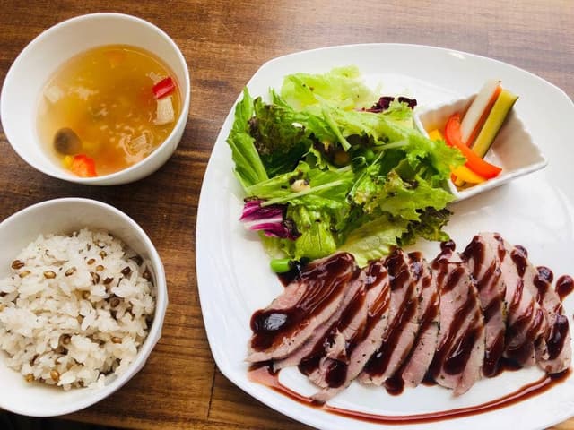ランニングステーション & リカバリーカフェ グランミール - サブ画像1