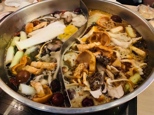 薬膳火鍋専門店 天香回味 赤坂別館 - サブ画像3