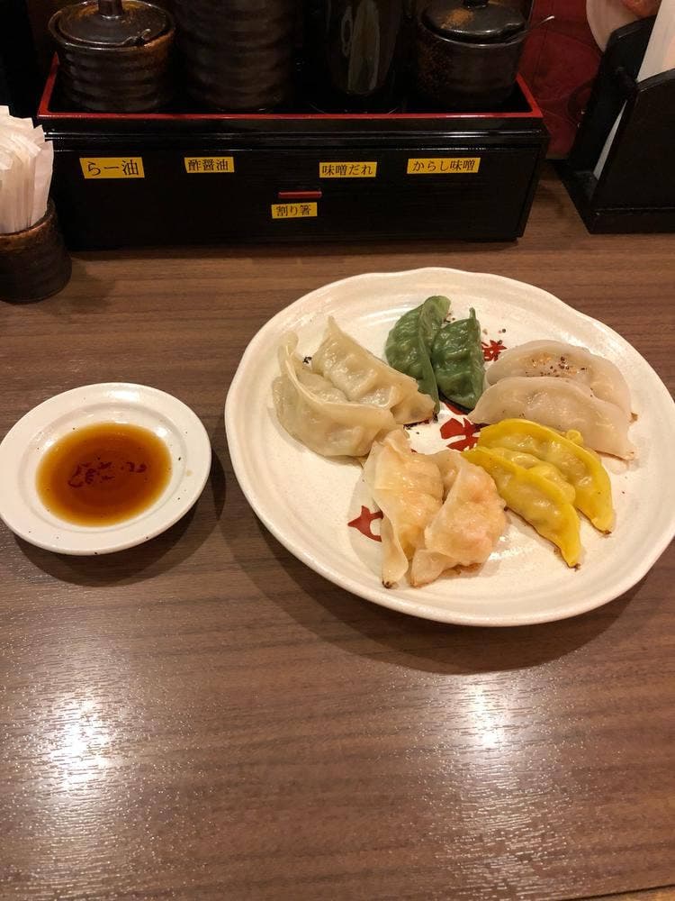 浪花ひとくち餃子 餃々 那覇松山店