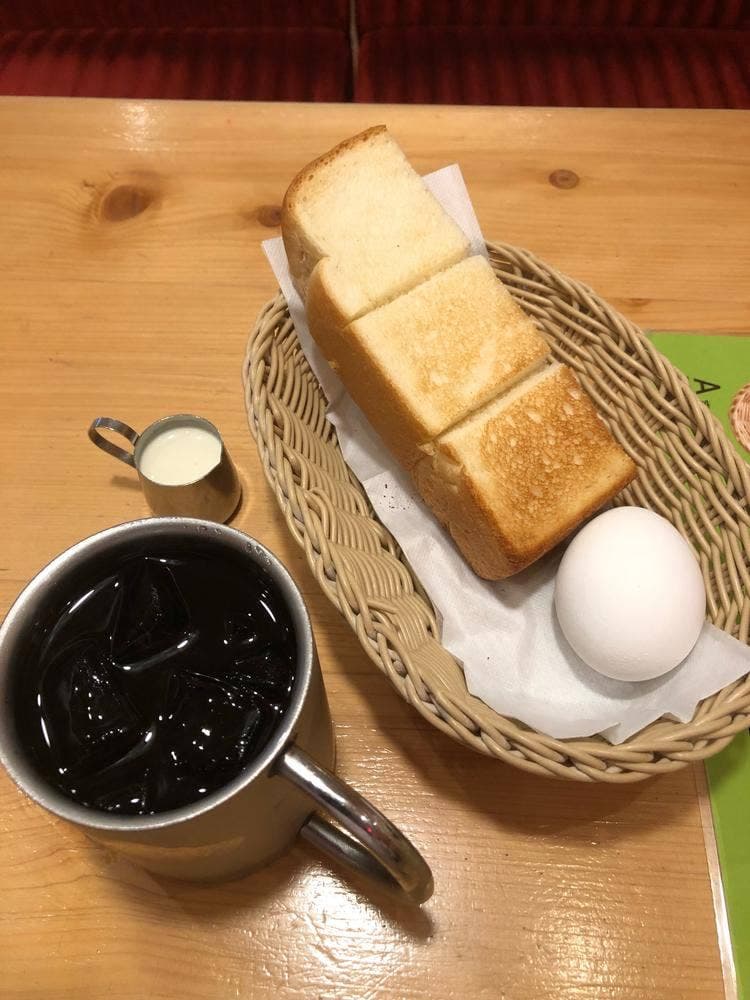 コメダ珈琲店 国立北口店