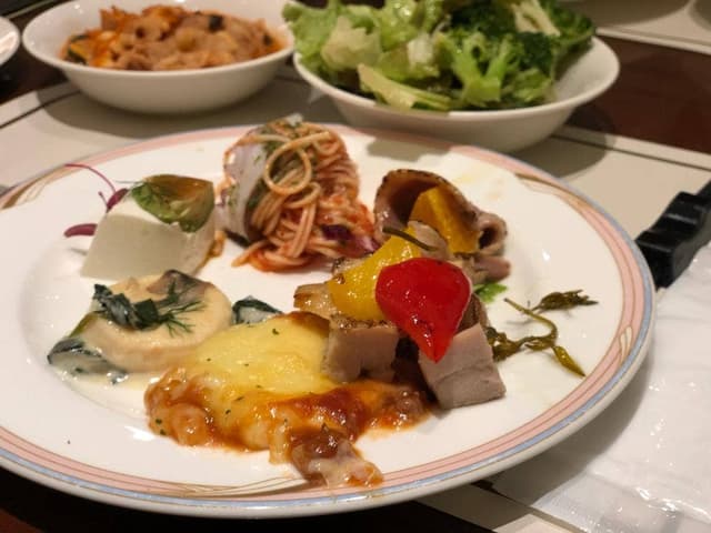 Restaurant フォーリーフガーデン - サブ画像3