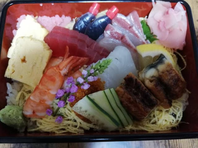 すし和食のお店田まい - サブ画像1