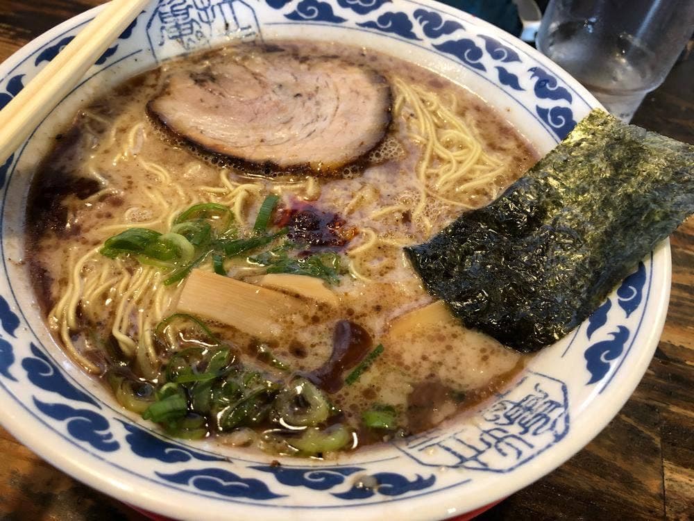 九州らーめん亀王 恵美須町店