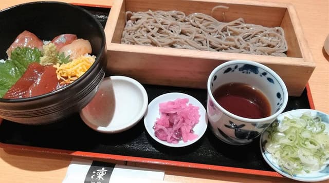 そば酒房 凛や ペリエ千葉店 - サブ画像3