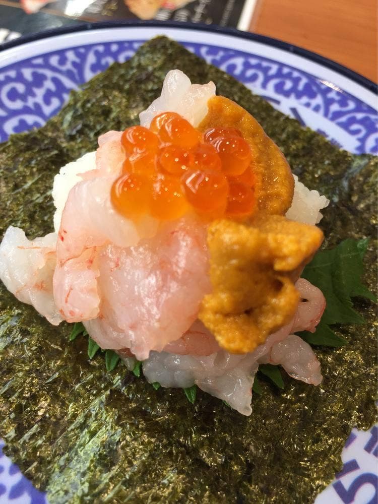 くら寿司 小倉三萩野店