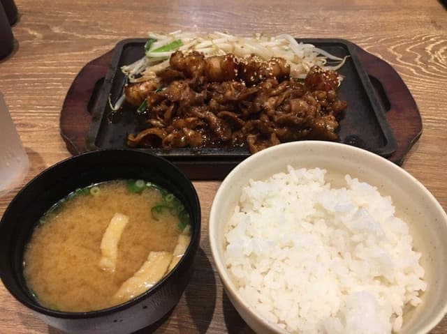 鉄板焼天神ホルモン アミュプラザ鹿児島店 - サブ画像1