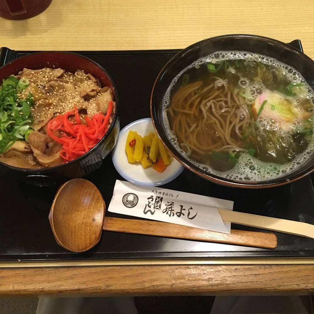 藤よしうどん・そば店