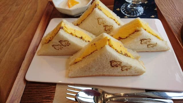 喫茶と美容室 茶の間 - サブ画像2