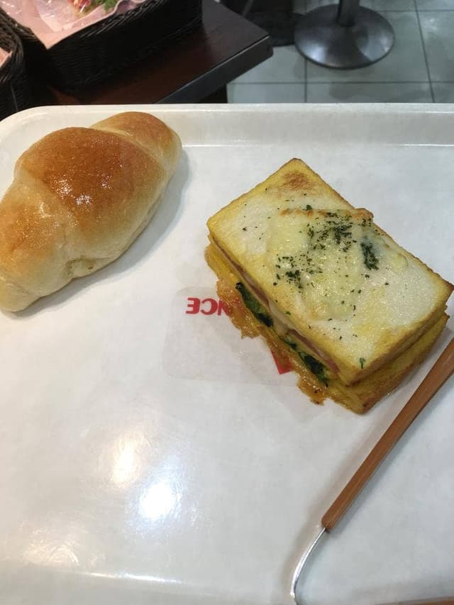 VIE DE FRANCE 羽田空港店 - サブ画像2